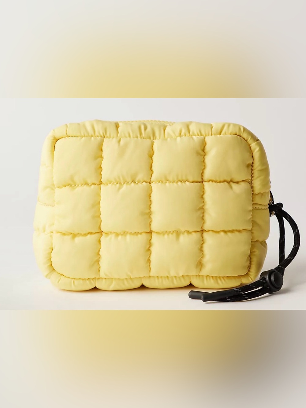 NWT FREE PEOPLE Quilted Mini Case - Picture 4 of 4
